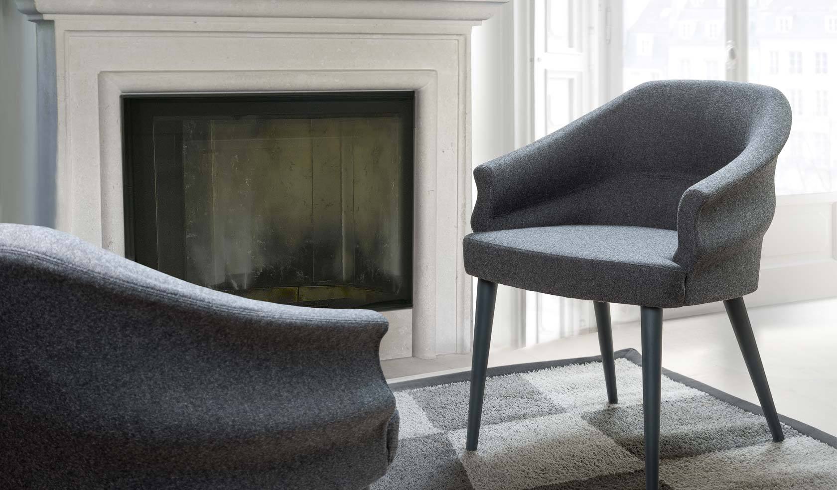 Wavy Armchair