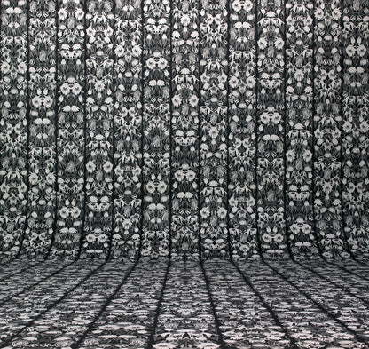 Withered Flowers Black Wallpaper
