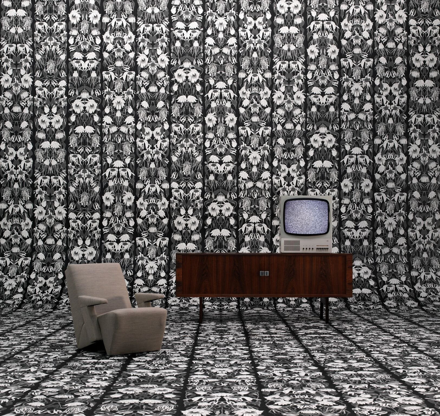 Withered Flowers Black Wallpaper