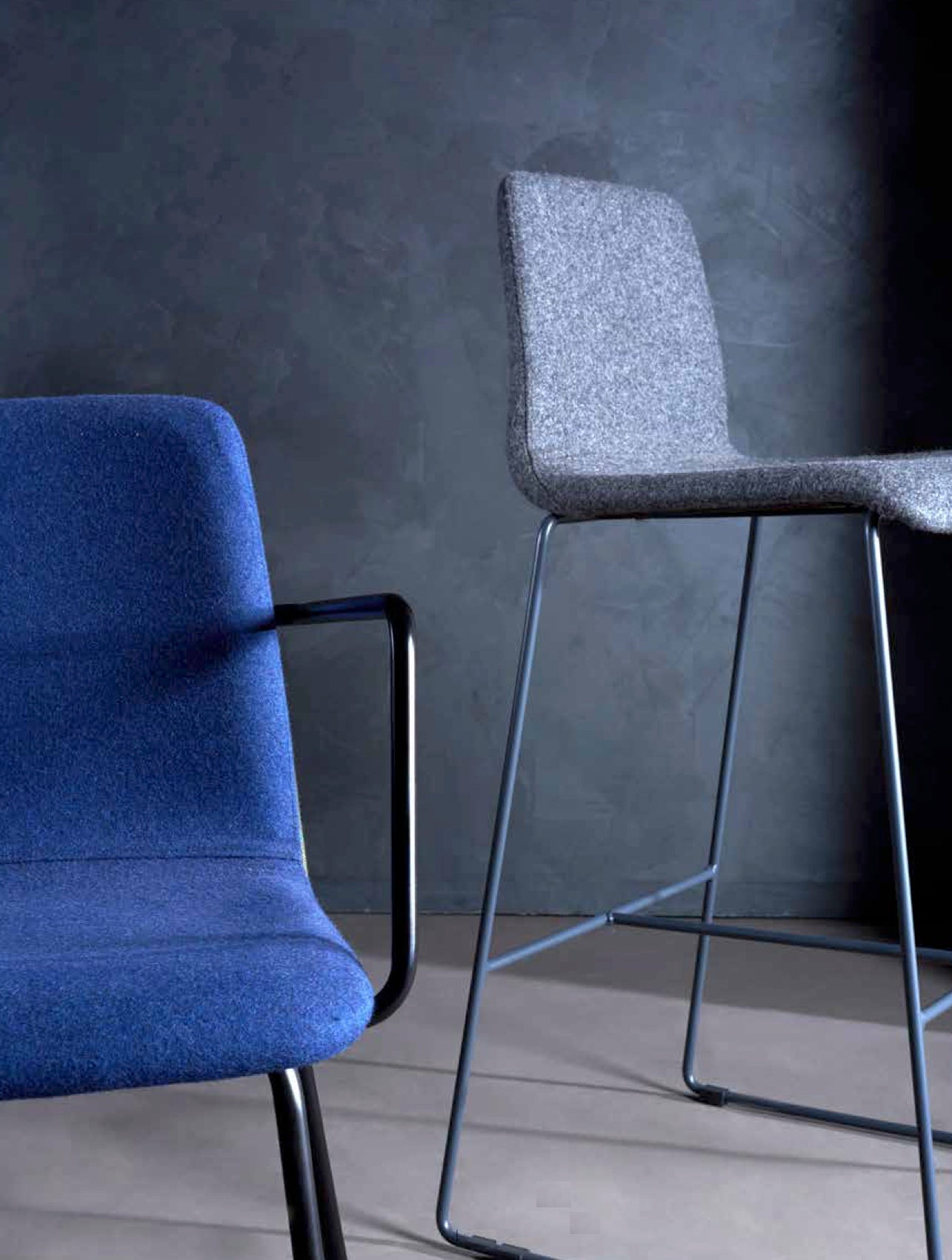 Xenia I R High Stool