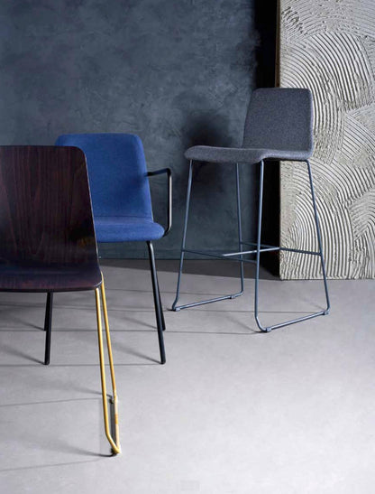 Xenia S 4 Side Chair-Contract Furniture Store for hospitality, leisure & commercial projects