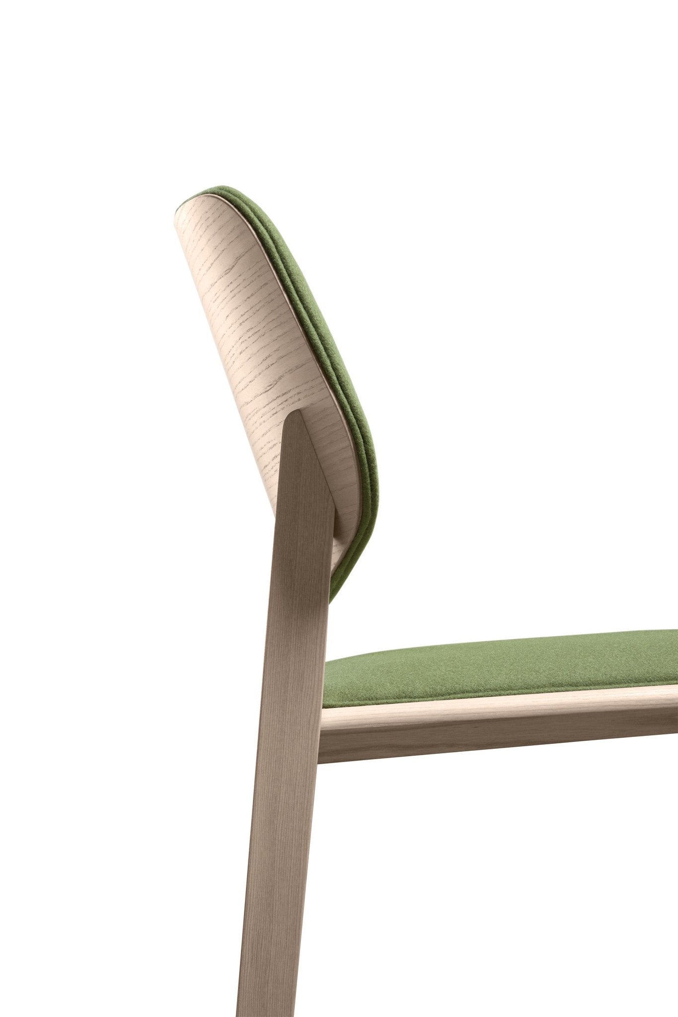 Yard 2002 SE Side Chair