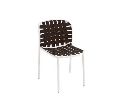Yard 500 Side Chair