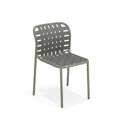 Yard 500 Side Chair