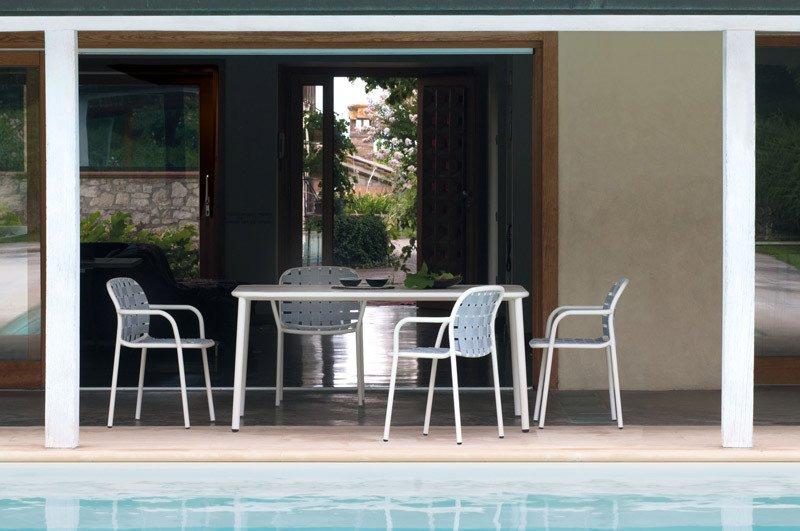Yard 501 Armchair