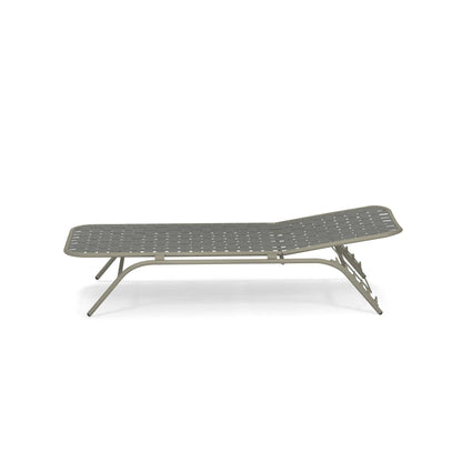 Yard 504 Lounger