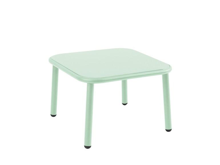 Yard 507 Coffee Table