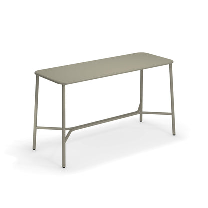 Yard 538 Poseur Table
