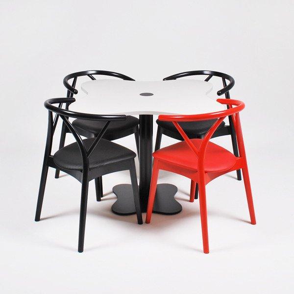 Yelly U Side Chair