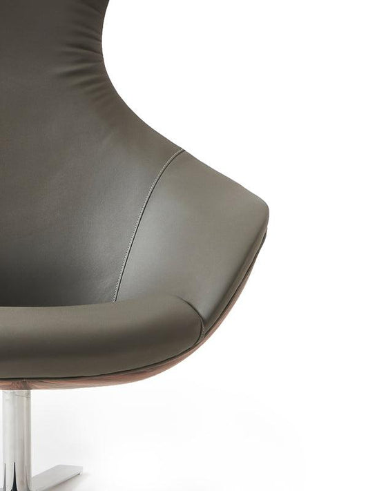 York Wood Lounge Chair