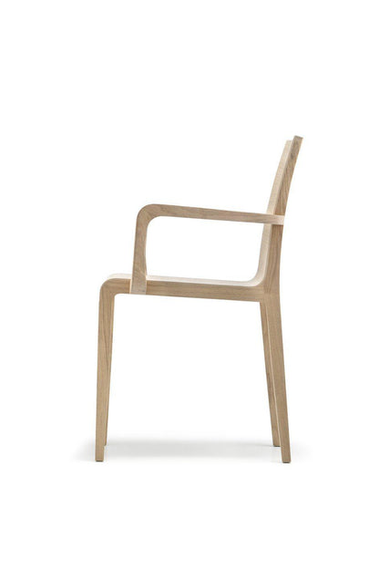 Young 425 Armchair