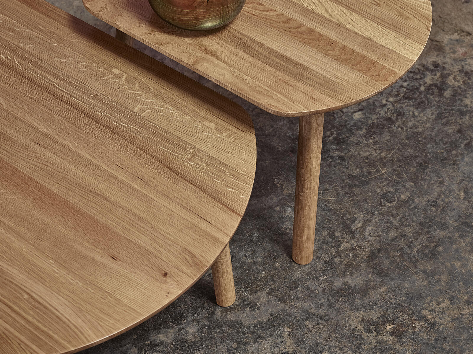 YYY 422 Coffee Table-Contract Furniture Store for hospitality, leisure & commercial projects