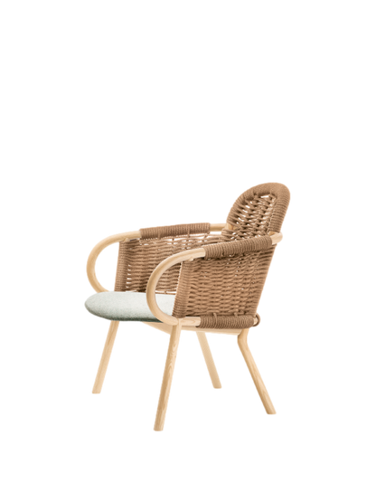 Zantilam 34/NR Lounge Chair-Contract Furniture Store for hospitality, leisure & commercial projects