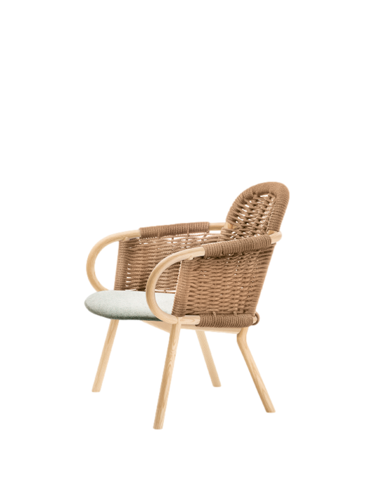 Zantilam 34/NR Lounge Chair-Contract Furniture Store for hospitality, leisure & commercial projects