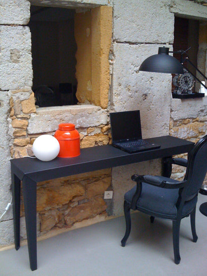 Zef Console Table