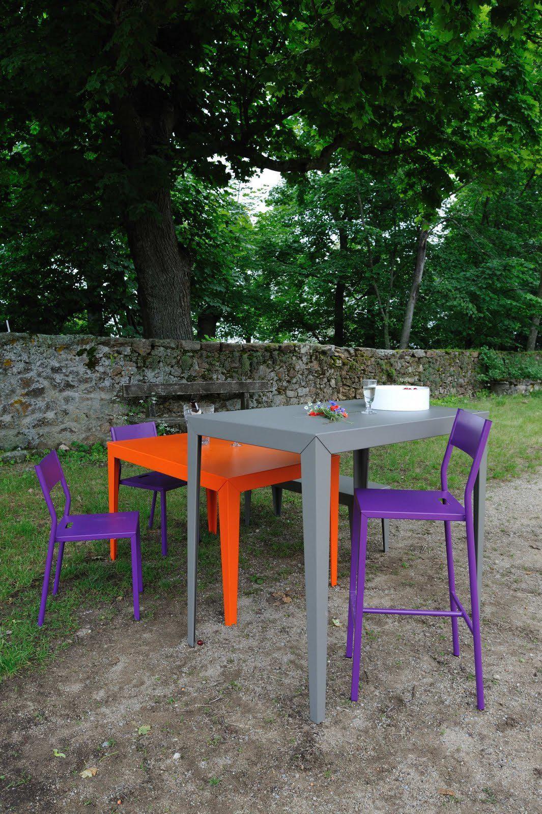 Zef Rectangular Poseur Table